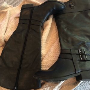 American Eagle wide shoe wide calf tall boots
